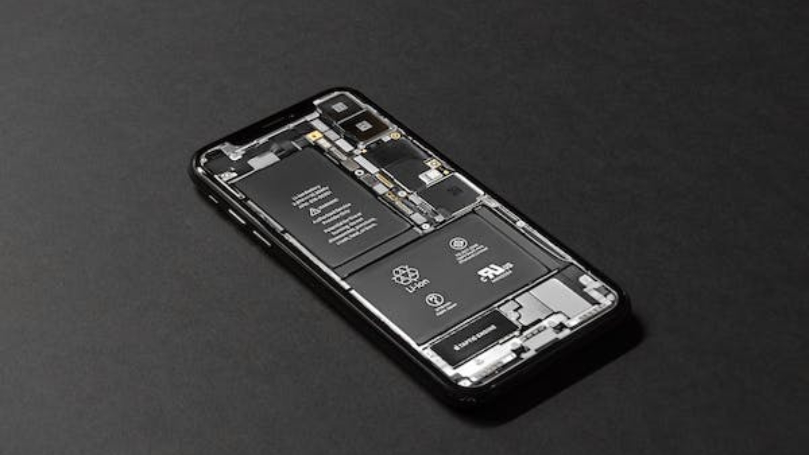 iPhone Water Damage Repair Dubai