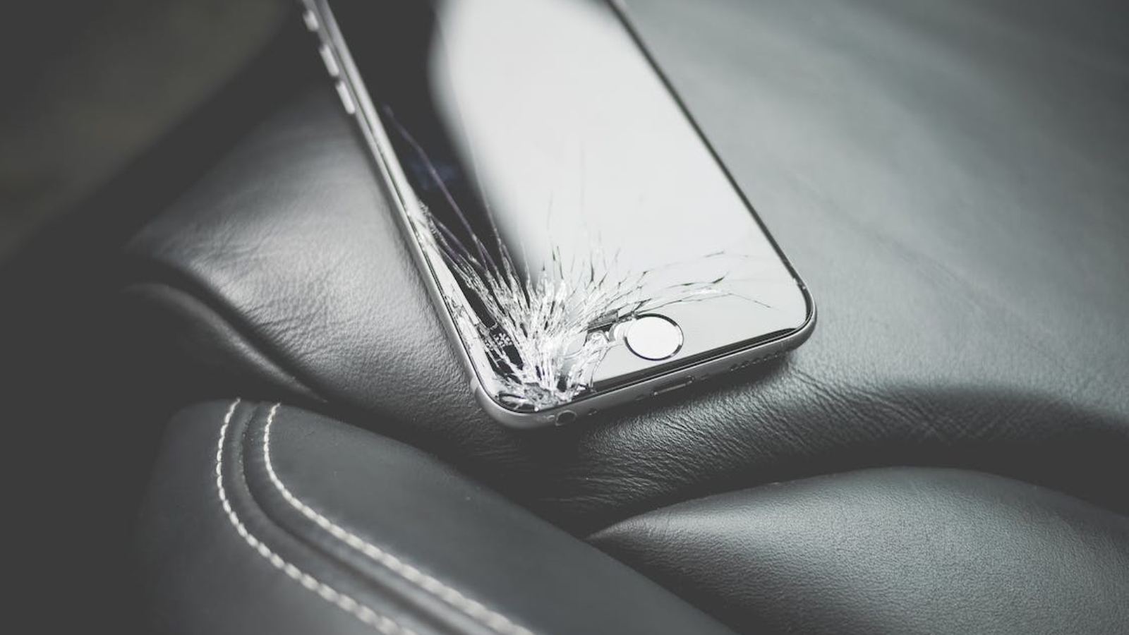 iphone Glass Repair Dubai